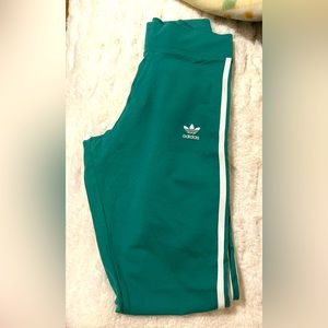Adidas leggings